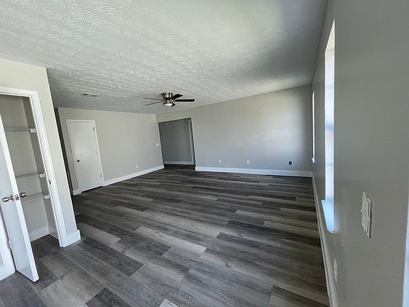 4th image of 6721 Pridgen St