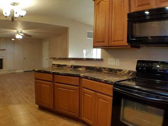 5th image of 5600 Hill N Dale Dr