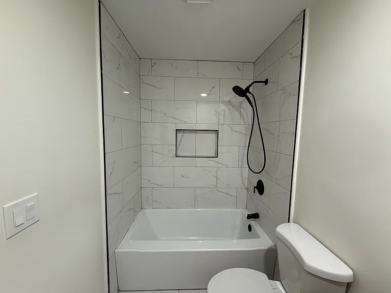 1015 Lanier Dr SW — Photo 8