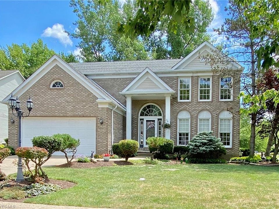 1st image of 20075 Ellsworth Dr