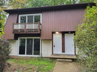 18685 W Spring Lake Rd, Spring Lake, MI 49456