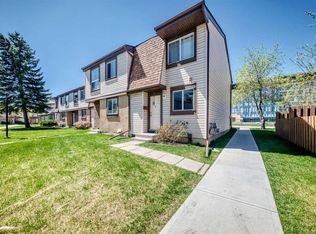 2727 E Rundleson Rd NE #38, Calgary, AB T1Y3Z3