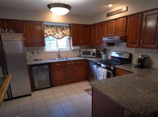 54 Kendall Dr FLOOR 1, Parlin, NJ 08859