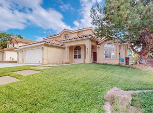 13612 Vic Rd NE, Albuquerque, NM 87112