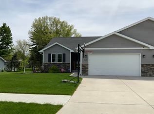 529 W Main St, Evansville, WI 53536