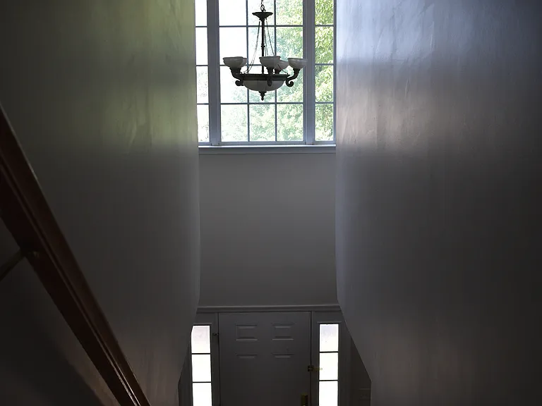 2 Story Foyer