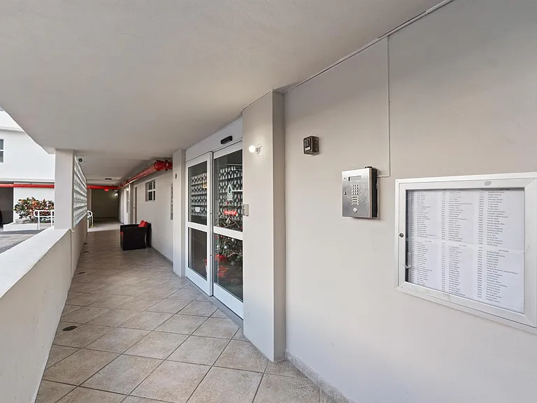 121 Golden Isles Dr #Penthouse 1 — Photo 10