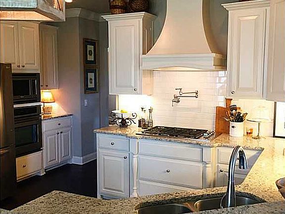 5th image of 2404 Riverwater Ln