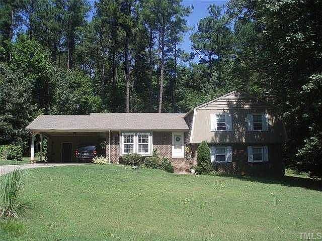 2nd image of 3804 Hampstead Ct