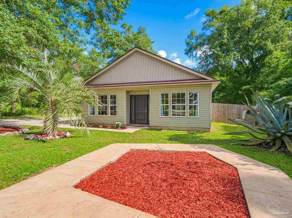 552 Cedar Tree Ln, Cantonment, FL 32533