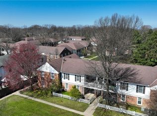 24 Washington Sq #9, Cleveland, OH 44143