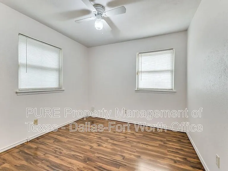 1224 Parkwood Pl — Photo 11