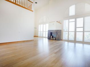 10465 Eastborne Ave APT 301, Los Angeles, CA 90024