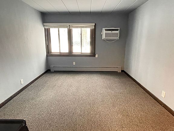 4th image of 3554 Emerson Ave S APT 2