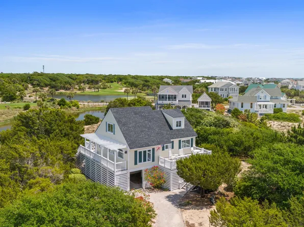 6 Coots Court, Bald Head Island, NC 28461