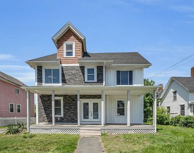 39 South St, Ware, MA, 01082