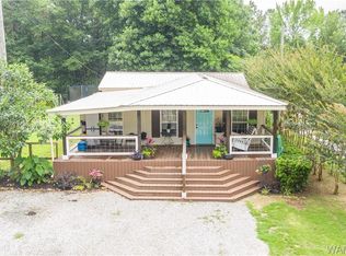 15260 Strawberry Ln, Northport, AL 35475