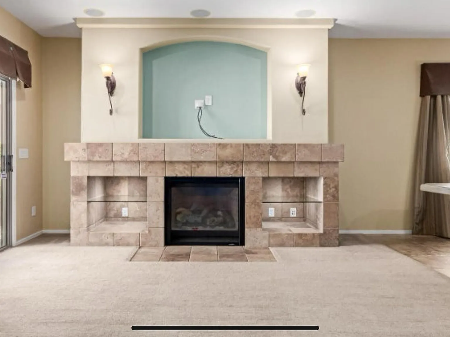 4 bed, 2.0 bath, 1875 sqft, $1,287 — Photo 4
