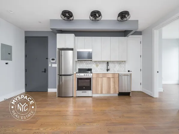 335 Fenimore Street image 3 of 15