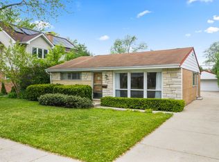 8206 N Oconto Ave, Niles, IL 60714