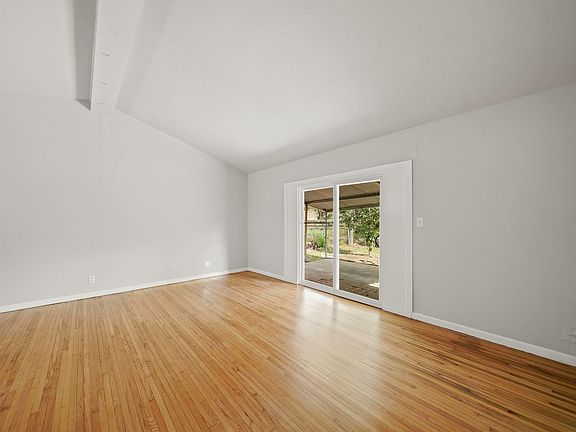2nd image of 8829 Sandpiper Dr