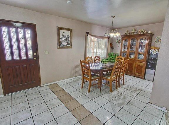 5th image of 10210 San Miguel Ave