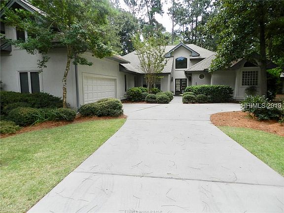 2nd image of 10 Stonegate Dr