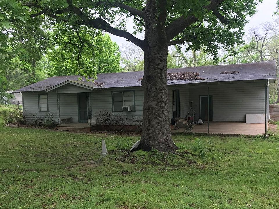 1st image of 814 Eucalyptus Ave