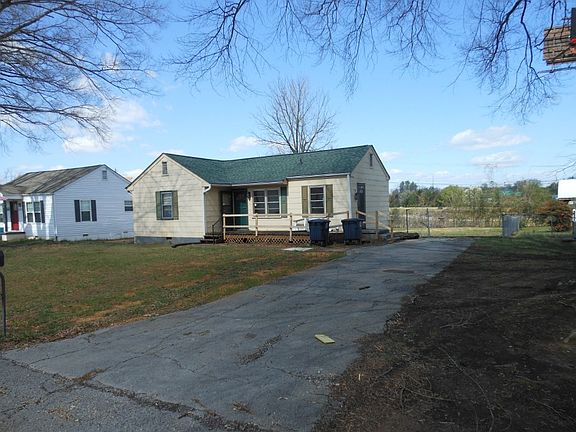2nd image of 6629 Hilton Dr