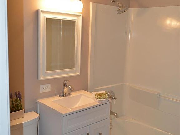 4th image of 9088 W Swan Cir