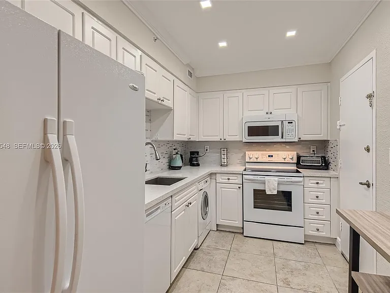 2501 S Ocean Dr #316 — Photo 4