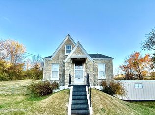 815 Adams St, Jefferson City, MO 65101