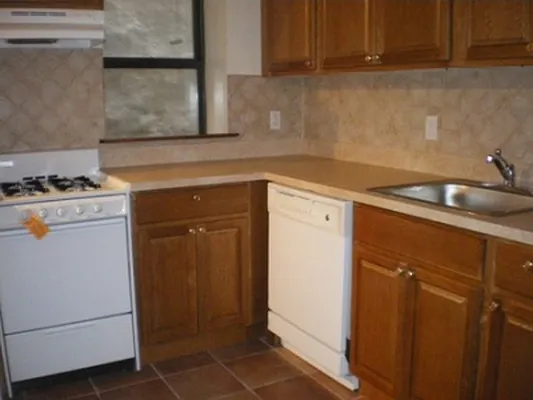 Rented by Citi Habitats | media 43