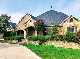 1550 Country Club Rd, Bowie, TX 76230