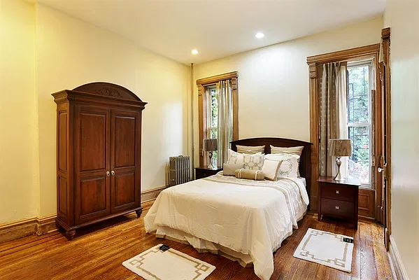 Sold by Corcoran | media 6