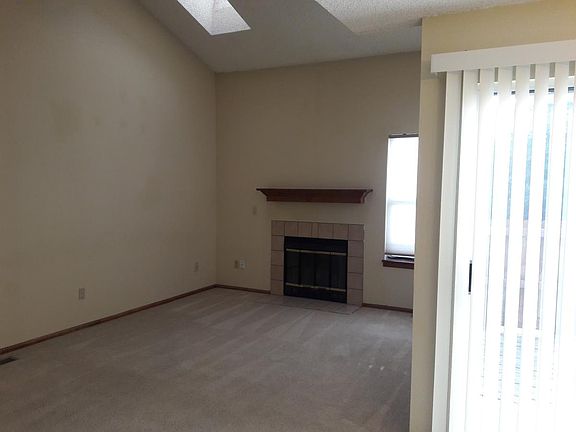 Living room with fire place