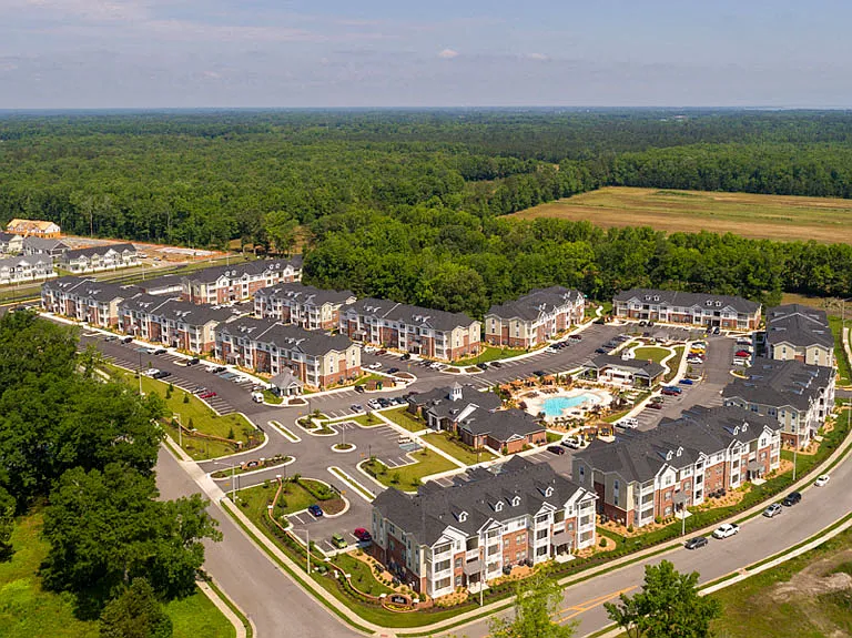 Clairmont at Jolliff Landing — Photo 2