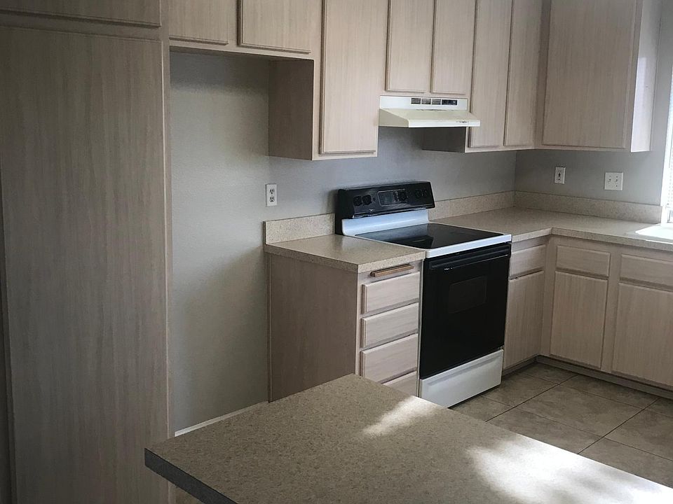 1st image of 1760 N Cedar Glen Dr APT B