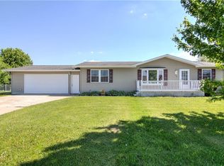 512 E 9th Ave, Stanley, WI 54768