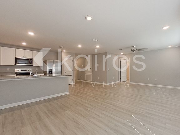 4th image of 4780 Malay Cir