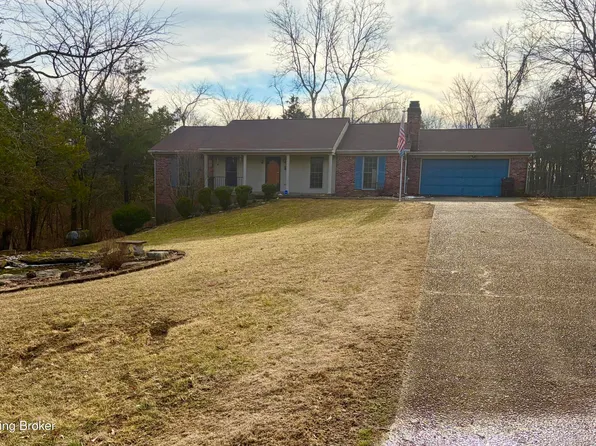 881 Deerwood Dr, Coxs Creek, KY 40013