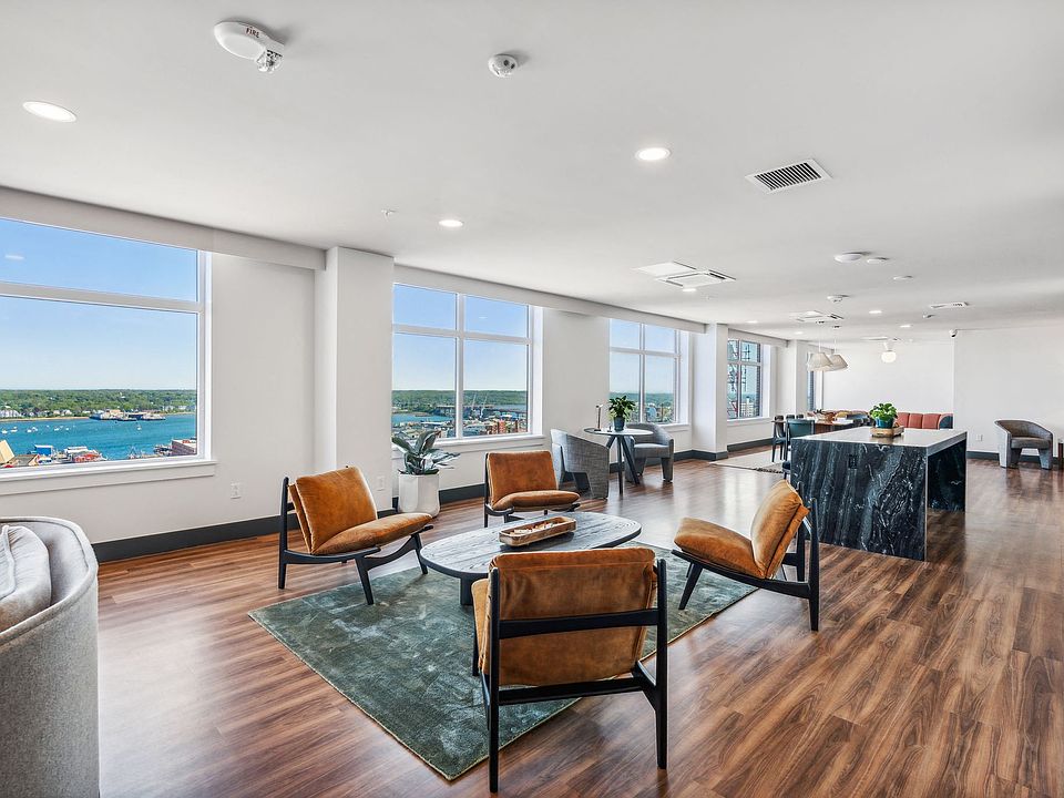 The Casco Sky Lounge