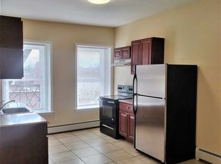 366 Main St APT 2, Poughkeepsie, NY 12601