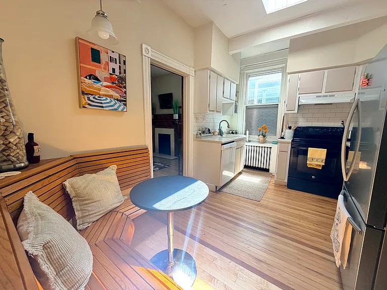 2221 Hanover Ave #A — Photo 3