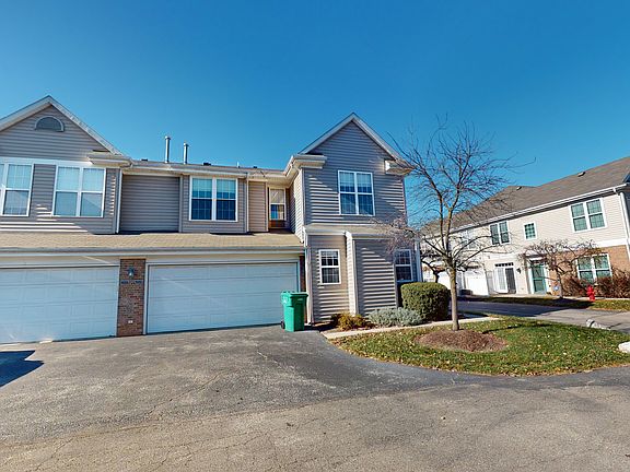 3rd image of 2325 Colfax Ln