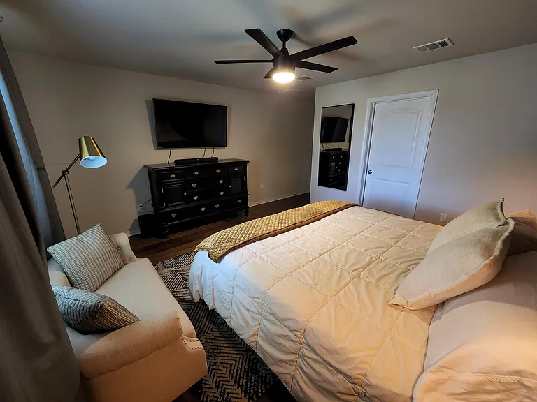 11200 Mickelson Dr — Photo 24