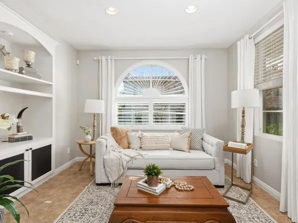 8355 Katherine Claire Ln, San Diego, CA 92127