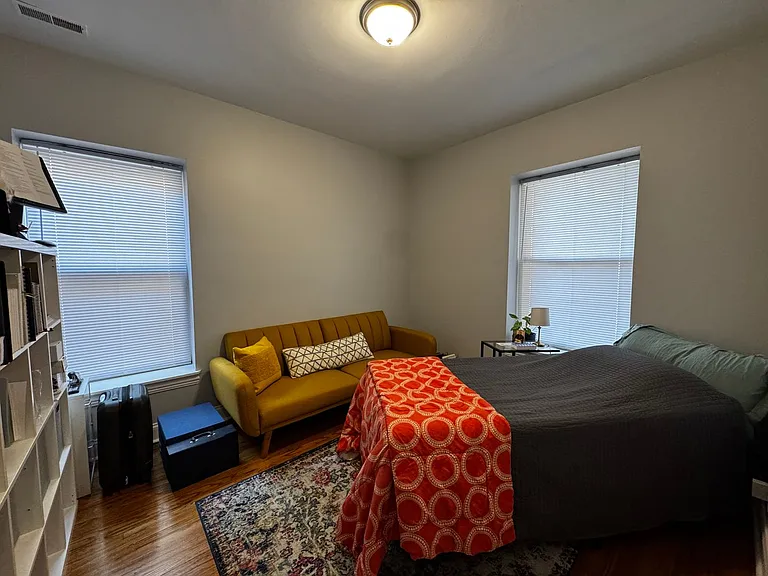 4656 N Monticello Ave #2 — Photo 9