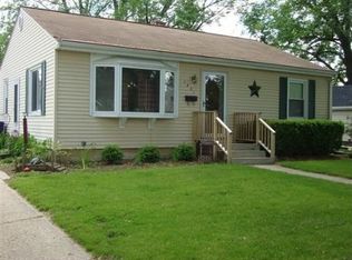1421 Myra Ave, Janesville, WI 53548