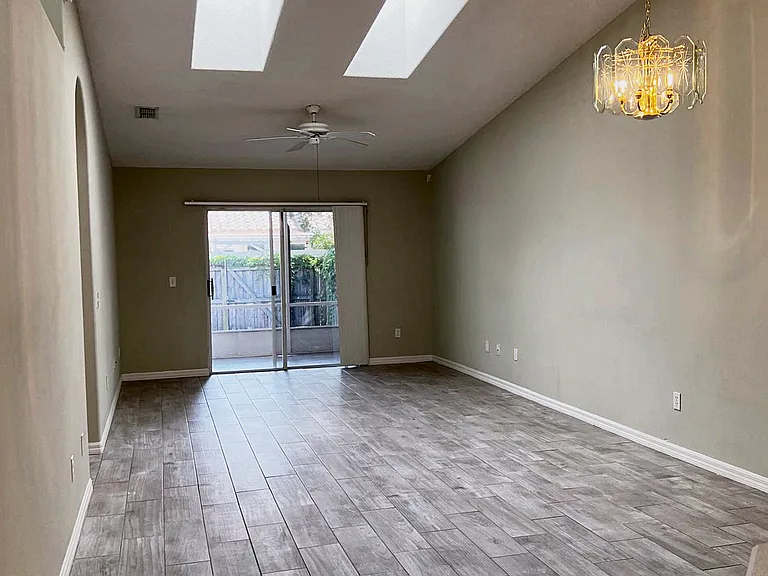 3535 Forest Branch Dr #C — Photo 5